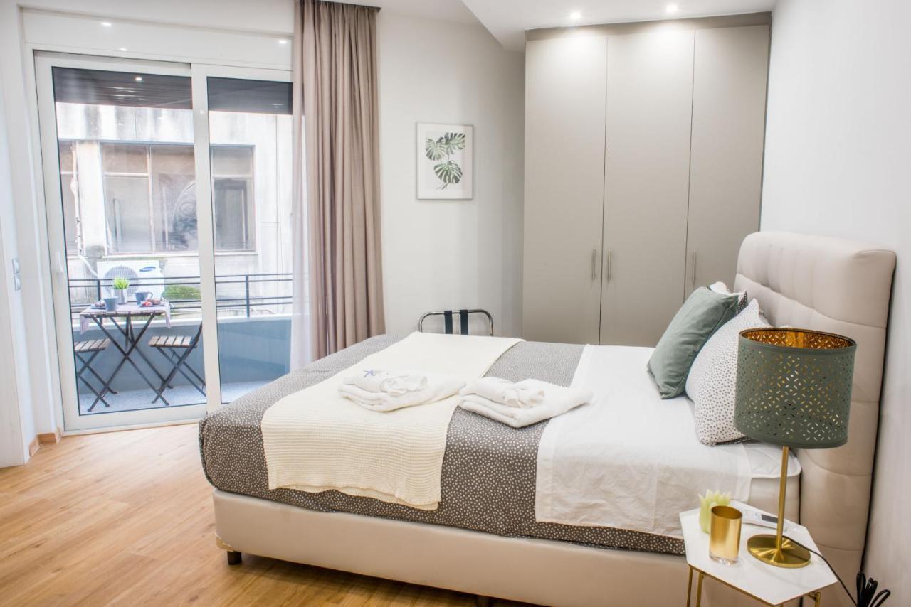 A24 Pristine & Sunny Suite Near Plaka & Parthenon Athen Eksteriør bilde